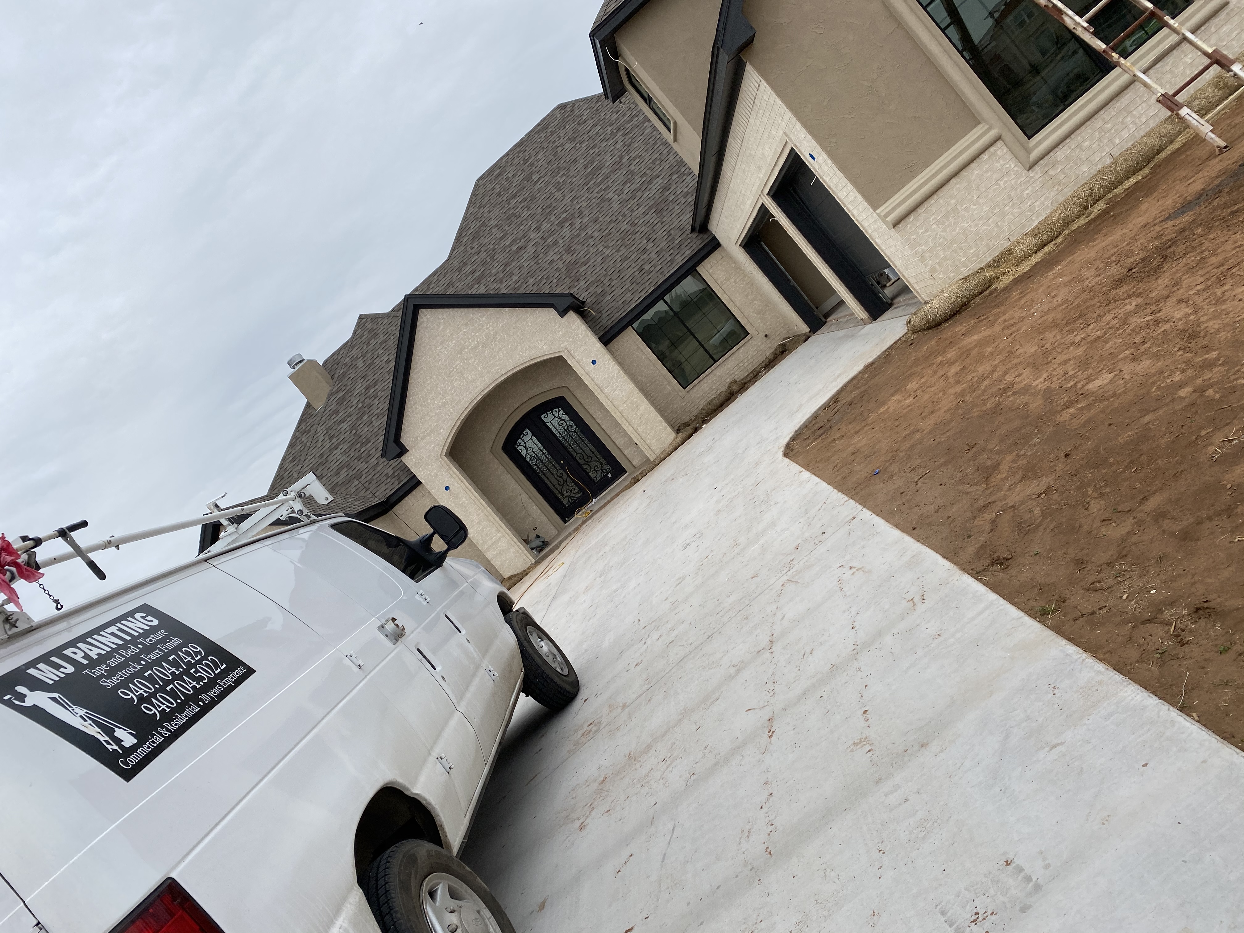 MJ Painting: Service Image-10