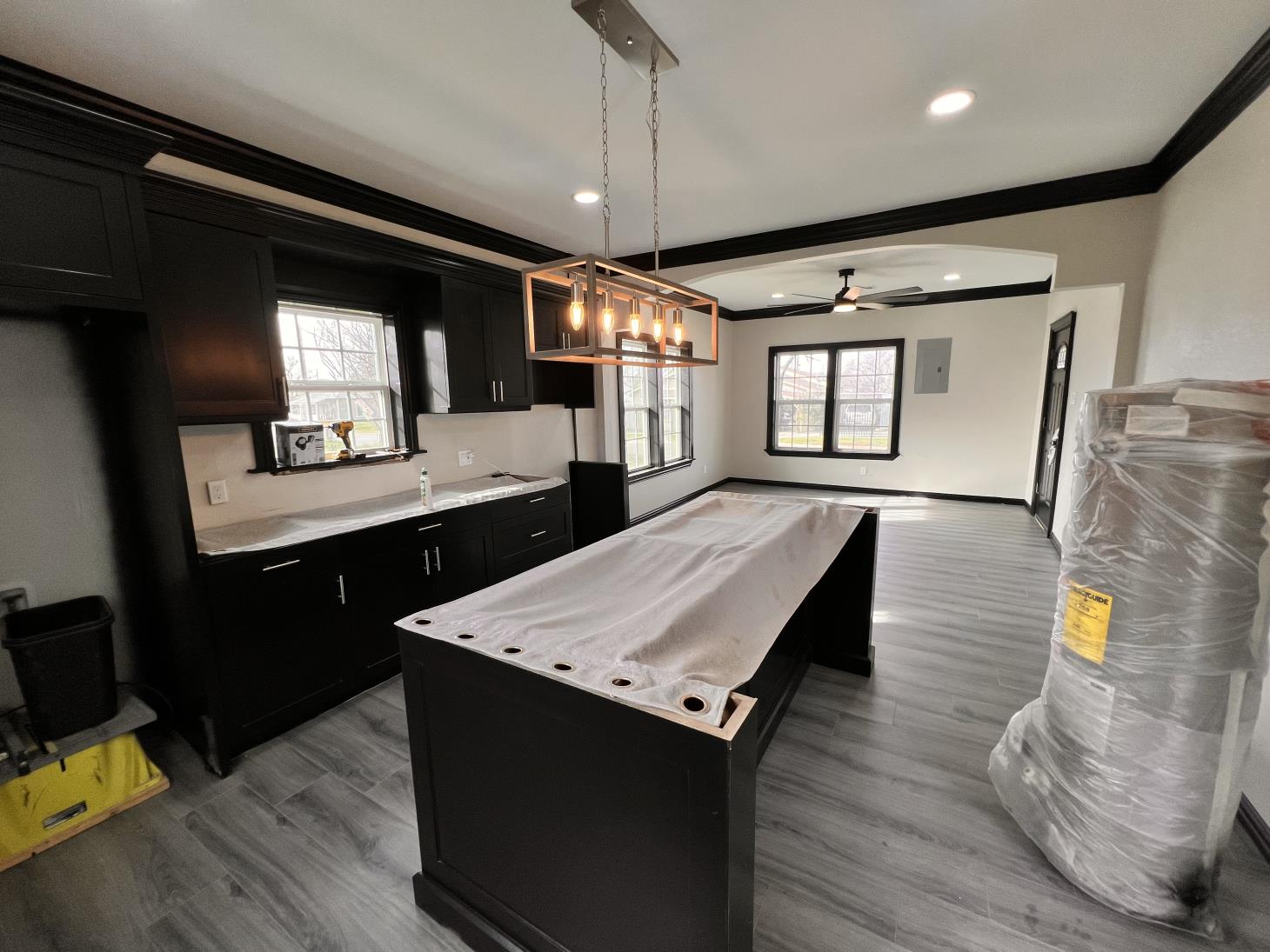 MJ Painting: Service Image-14 MJ Painting: Service Image-14